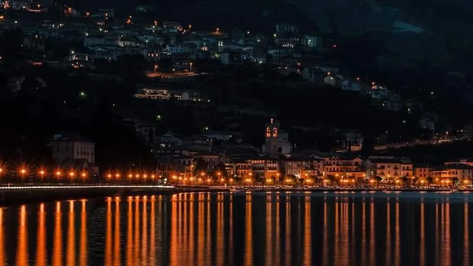 Amore di lago Tavernola Bergamasca