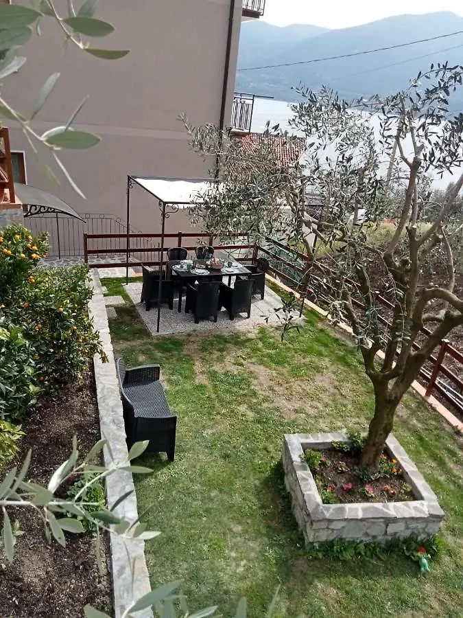 Amore di lago Tavernola Bergamasca Casa vacanze